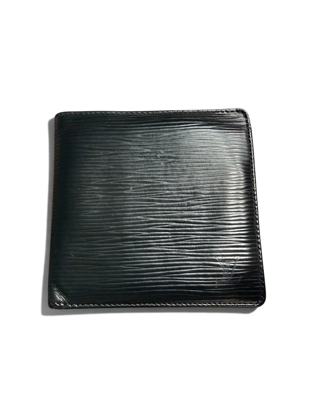 ✨$775 Men’s Louis Vuitton Black Taiga Leather Bifold Wallet